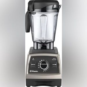 Vitamix Professional Series 750 Blender + 32 oz container